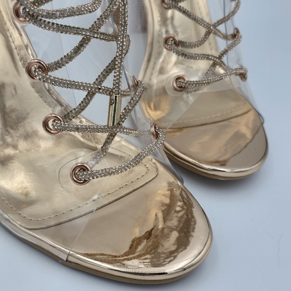 NWOT Cape Robbin Lookey Rose Gold Clear See-through Transparent Heeled Booties - Picture 2 of 16